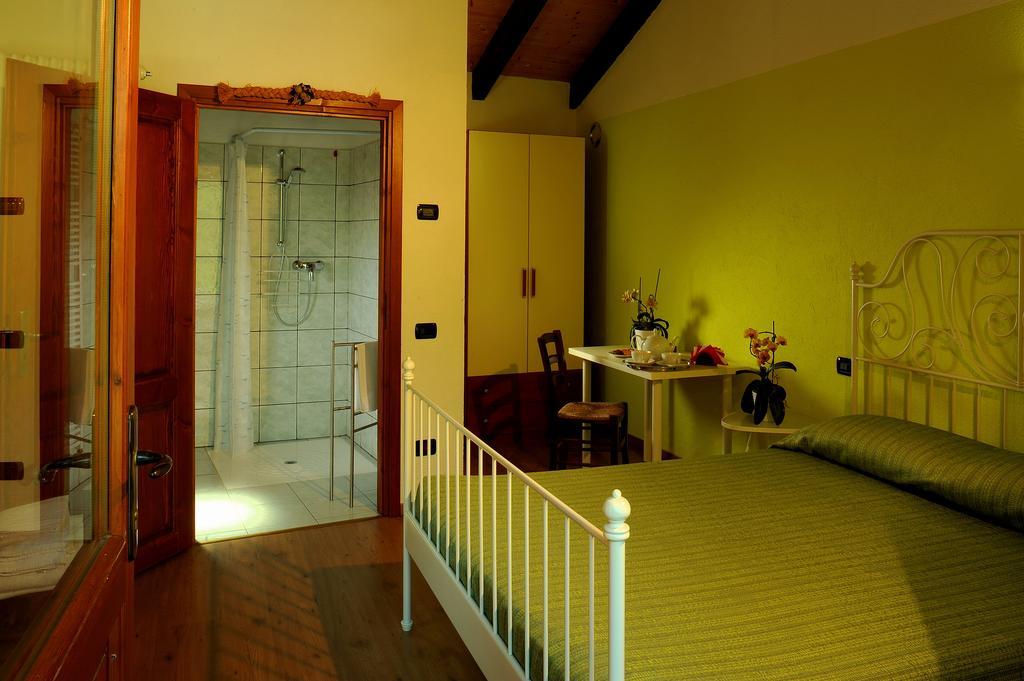 Maison Lombard Hotel Verrayes Værelse billede